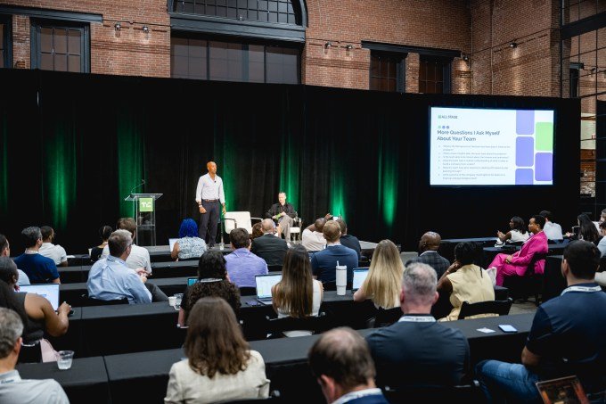 TechCrunch Founder Summit: Τελευταία ευκαιρία για έκπτωση έως 200 δολάρια στα εισιτήρια