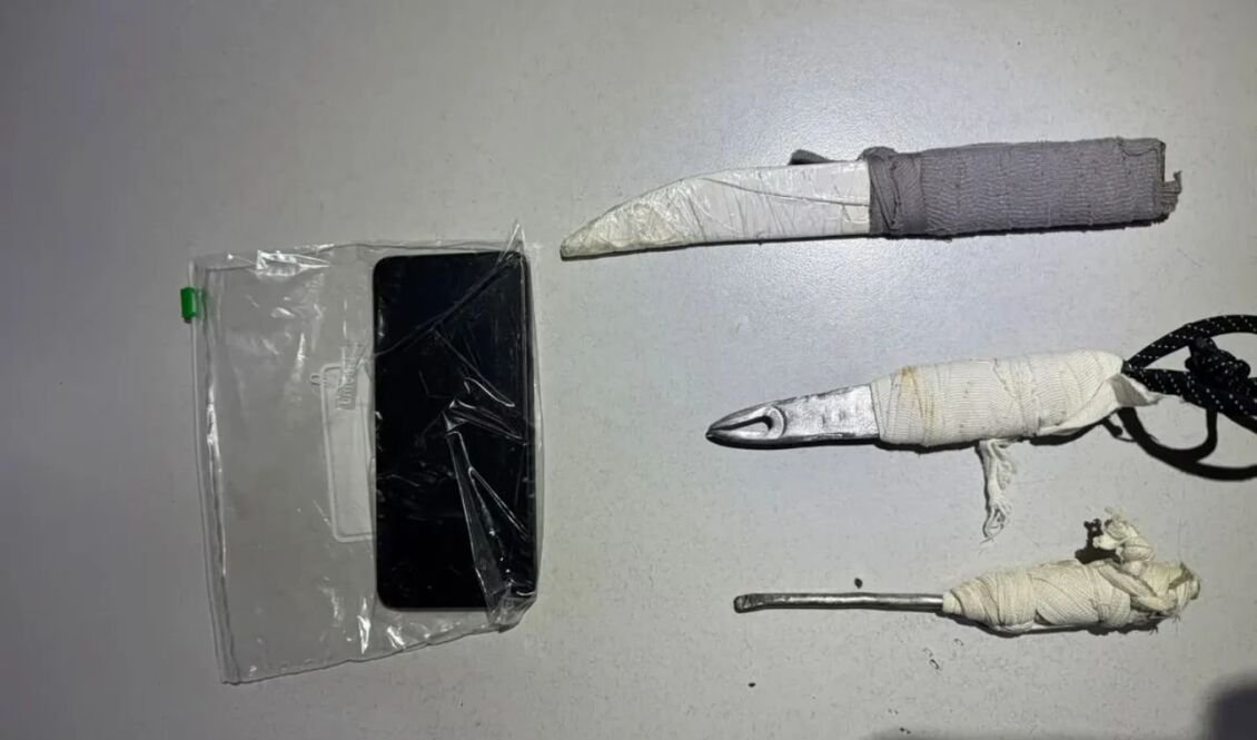 Έφοδος του «ελληνικού FBI» στις φυλακές Δομοκού: Εντοπίστηκαν αυτοσχέδια μαχαίρια, σουβλί και κινητό τηλέφωνο