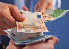 Ρύθμιση 120 δόσεων για χρέη στο Δημόσιο: Ποιες οφειλές καλύπτει και πώς μειώνεται η μηνιαία επιβάρυνση