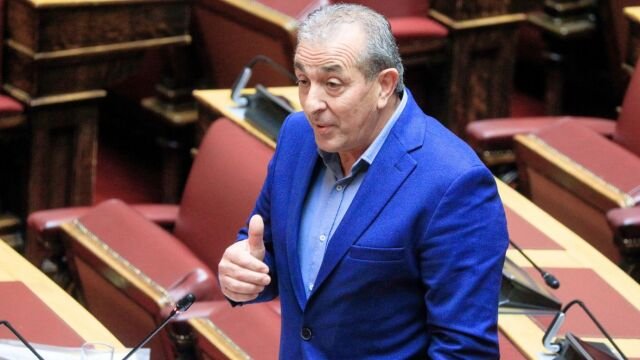 ΣΥΡΙΖΑ: Ορκίστηκε βουλευτής ο Σωκράτης Βαρδάκης – Κατέλαβε την έδρα του Χάρη Μαμουλάκη