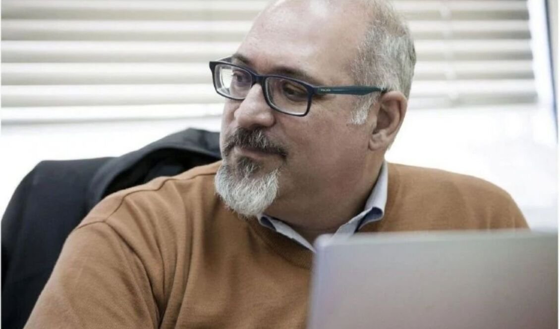 Κορονοϊός: Ήπια άνοδος σε κρούσματα και νοσηλείες – Τι δείχνουν τα λύματα και τι προβλέπουν οι ειδικοί