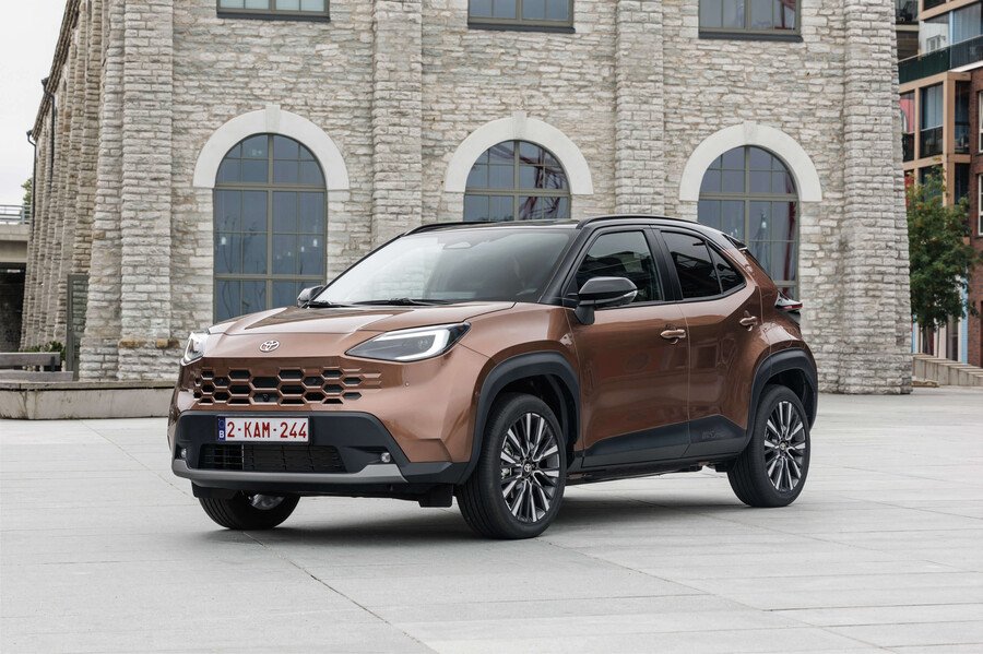 Νέο Toyota Yaris Cross: Πλήρως ανανεωμένο το κορυφαίο Full Hybrid B-SUV